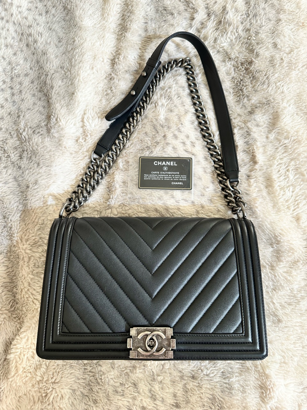 Chanel Black Chevron Lambskin Boy Bag New Medium